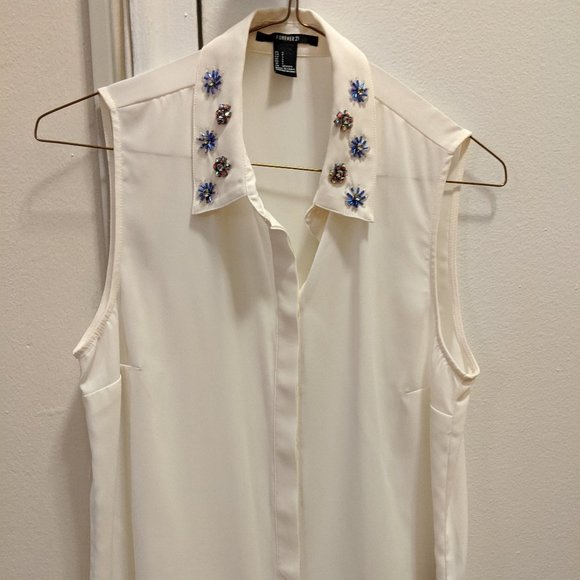 Forever 21 Tops - Beautiful Beaded blouse